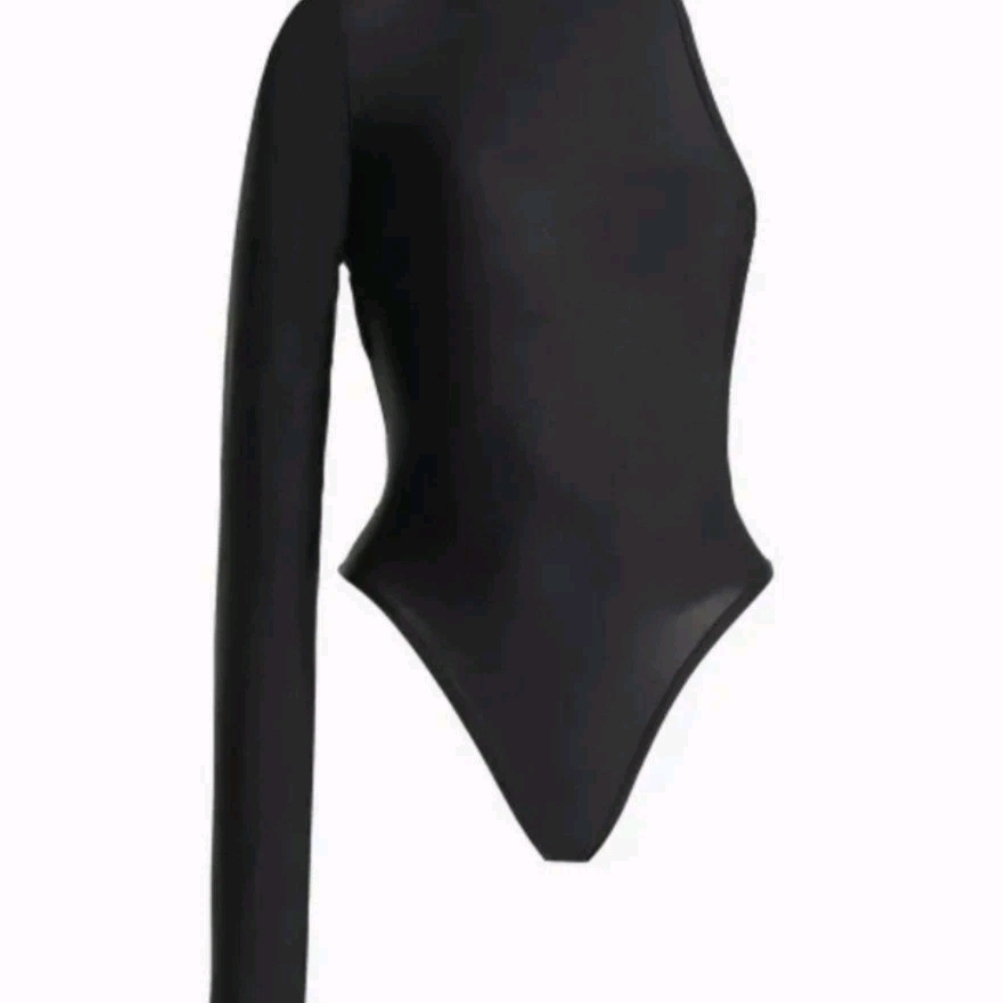 Laquan Smith Black One-Sleeve Bodysuit